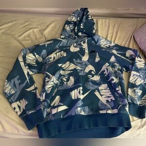 Nike Blue and White Sportswear